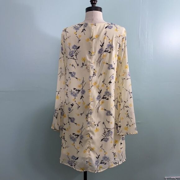 Entro Floral Tie Neck Bell Sleeve Dress - Picture 3 of 6